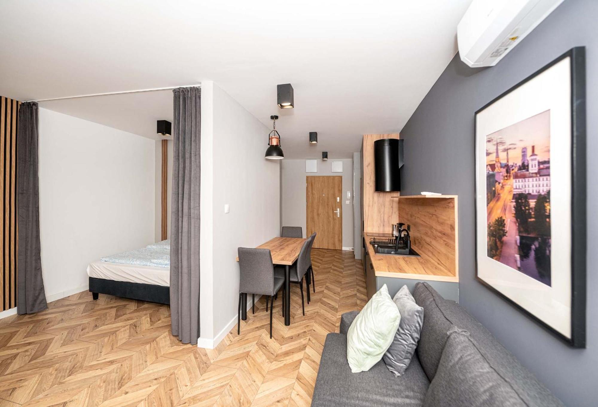 City Host Wolczanska Lodž Exteriér fotografie
