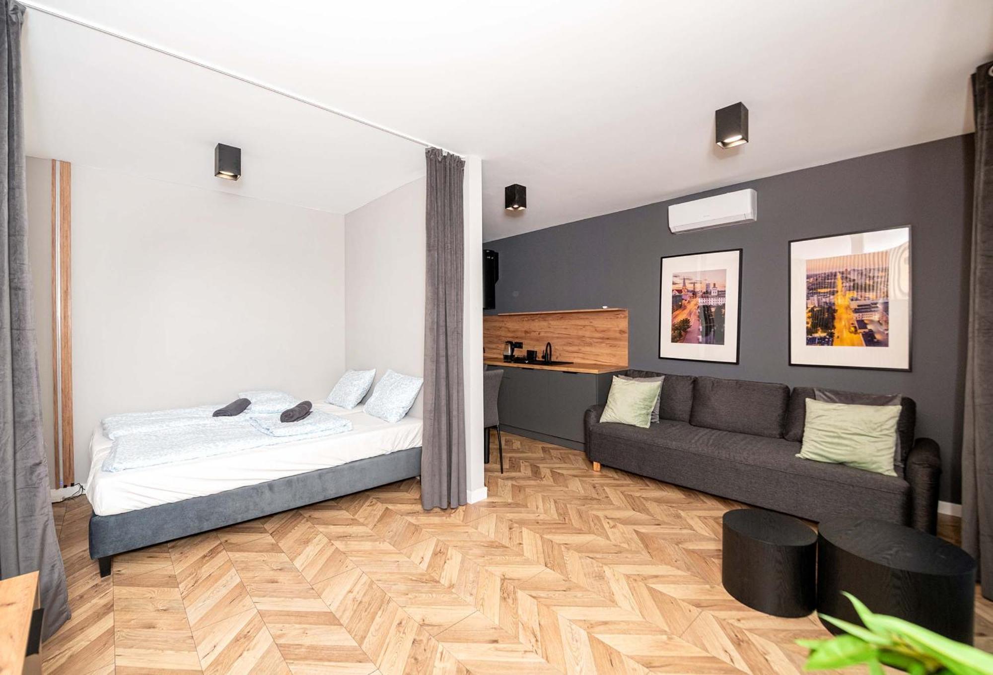 City Host Wolczanska Lodž Exteriér fotografie